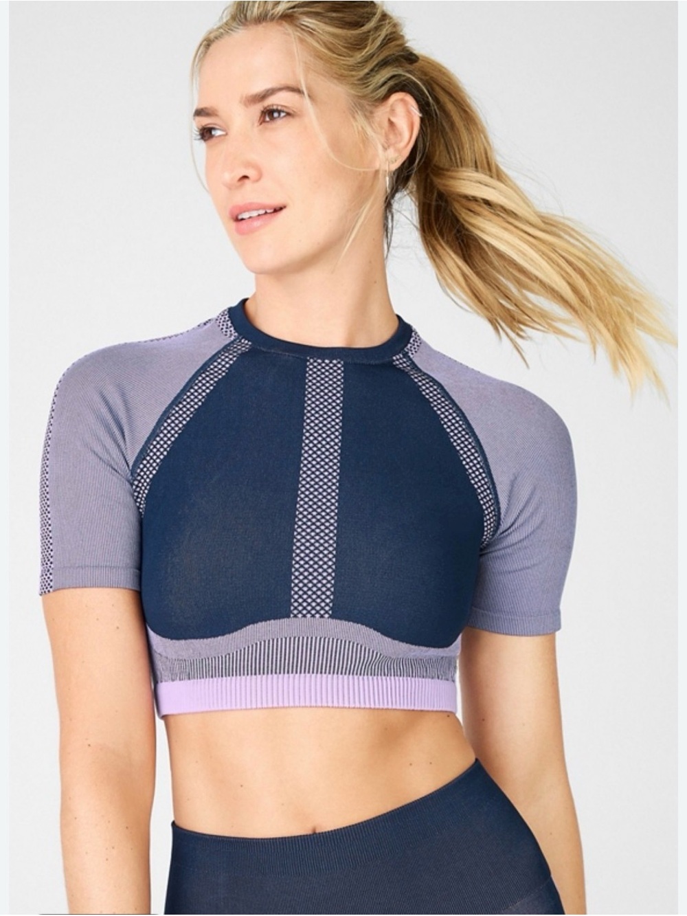 NWT Fabletics Jessie Seamless Crop Top in Abyss Lilac Colorway Size Large